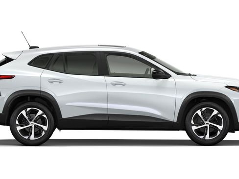New 2026 Chevrolet Trax RS w/ Sunroof Package FWD image 45