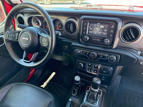 Used 2019 Jeep Wrangler Sport AWD/4WD image 25