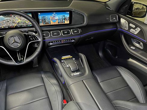 New 2025 Mercedes-Benz GLS 450 GLS 450 image 39