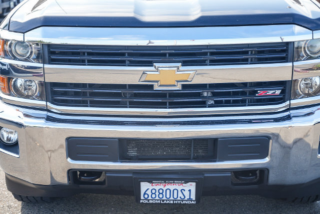 Used 2015 Chevrolet Silverado 2500 LT AWD/4WD image 8