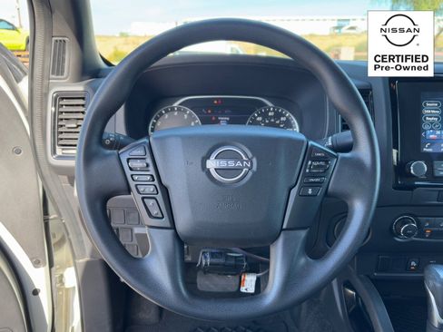 Certified 2023 Nissan Frontier SV w/ Midnight Edition Package image 19