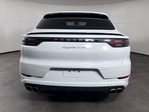 Used 2023 Porsche Cayenne Turbo AWD/4WD image 6