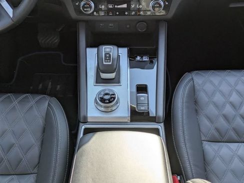 Used 2023 Mitsubishi Outlander SEL AWD/4WD image 21