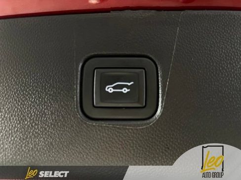 Used 2023 Chevrolet Blazer LT w/ Convenience Package FWD image 21