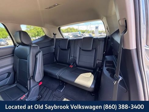 Certified 2023 Volkswagen Atlas SE w/ Panoramic Sunroof Package AWD/4WD image 20