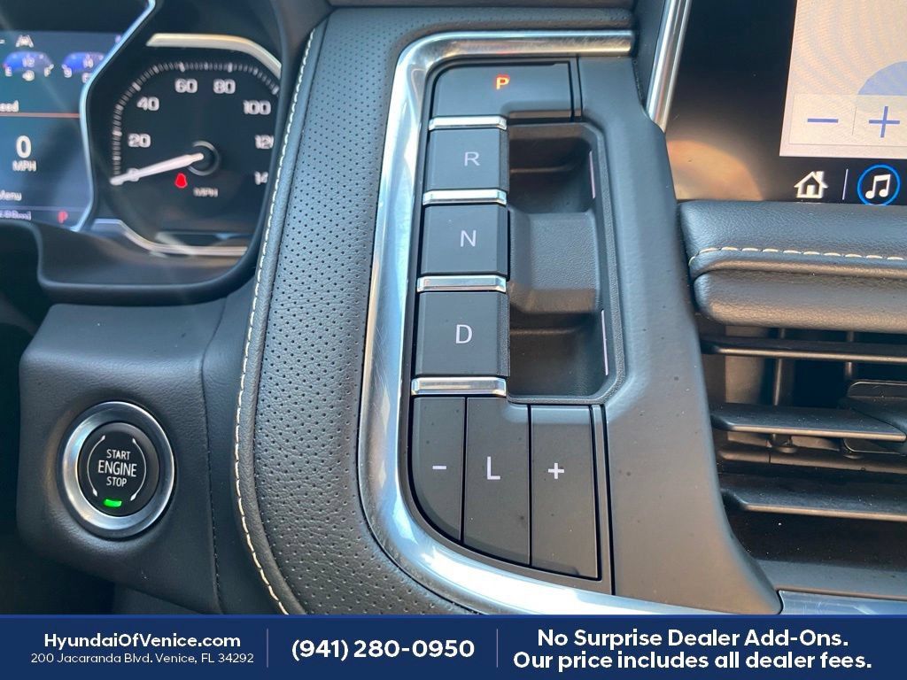 Used 2021 GMC Yukon SLT w/ SLT Luxury Plus Package AWD/4WD image 14