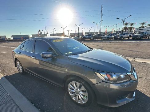 Used 2015 Honda Accord EX image 6