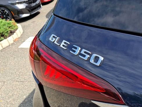 Used 2020 Mercedes-Benz GLE 350 4MATIC image 33