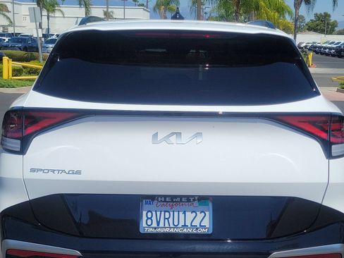 Used 2025 Kia Sportage SX FWD image 29