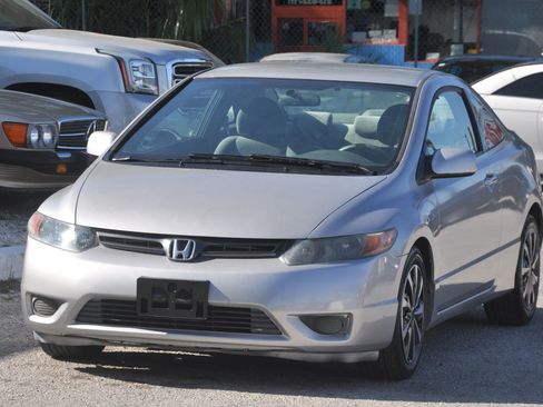 Used 2008 Honda Civic LX image 1