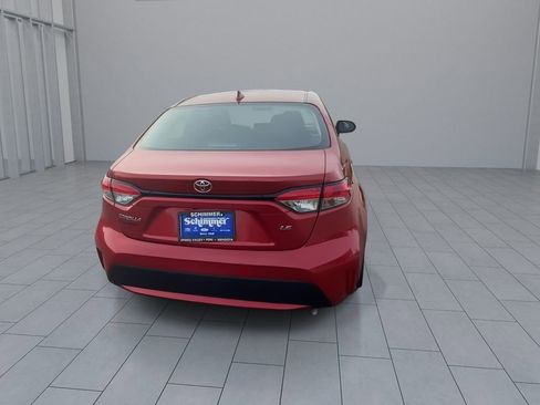 Used 2020 Toyota Corolla LE image 7