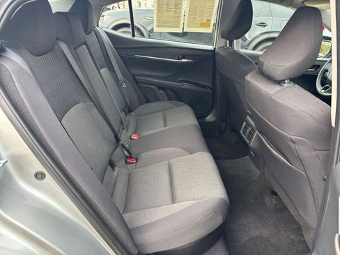 Used 2025 Toyota Camry LE image 24