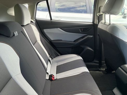 Used 2019 Subaru Crosstrek 2.0i Premium AWD/4WD image 10