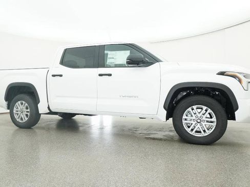 New 2026 Toyota Tundra SR5 RWD image 31