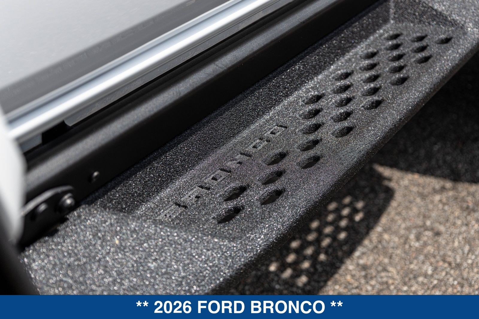 New 2026 Ford Bronco Raptor AWD/4WD image 36