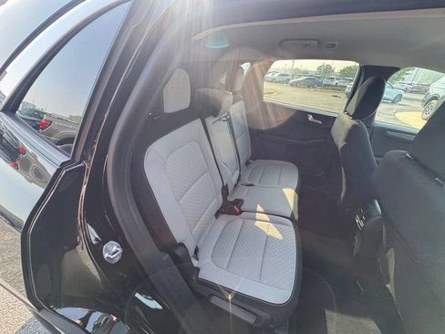 Used 2023 Ford Escape Active w/ Tech Pack #2 AWD/4WD image 18