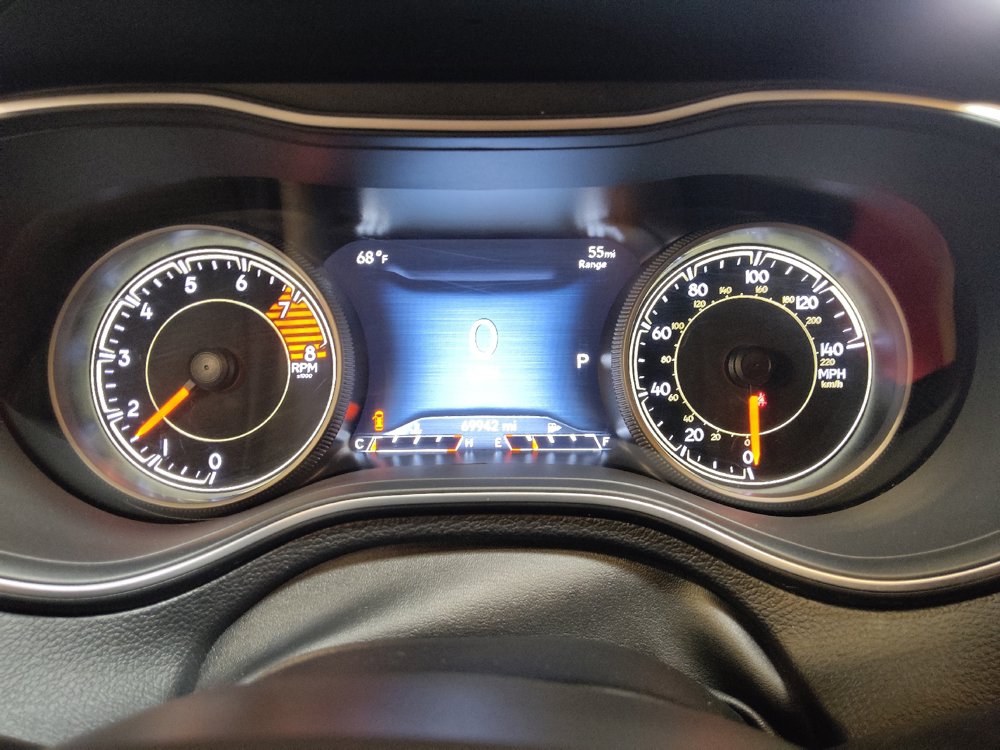 Used 2022 Jeep Cherokee Latitude Lux FWD image 23