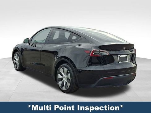 Used 2021 Tesla Model Y Long Range image 5