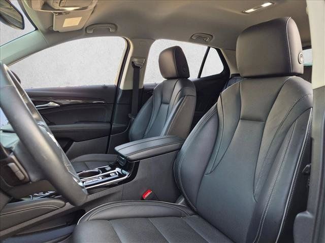 Used 2023 Buick Envision Essence FWD image 15