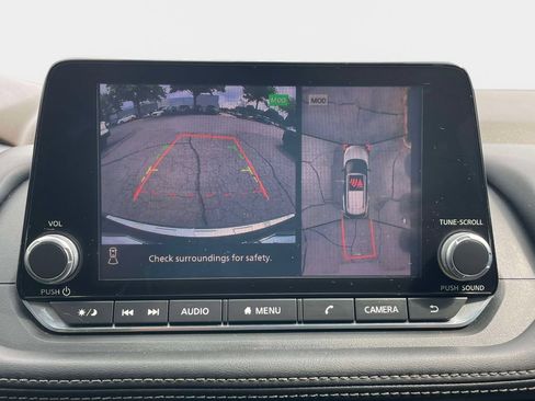 Used 2021 Nissan Rogue SV w/ Premium Package FWD image 28