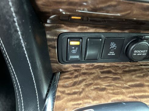Used 2020 Nissan Armada SL w/ Premium Package AWD/4WD image 25