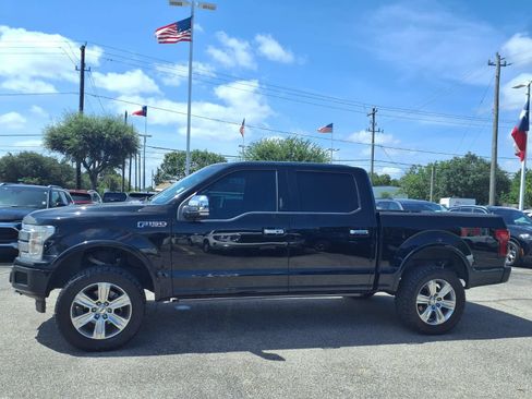 Used 2018 Ford F150 Platinum w/ Equipment Group 701A Luxury AWD/4WD image 24