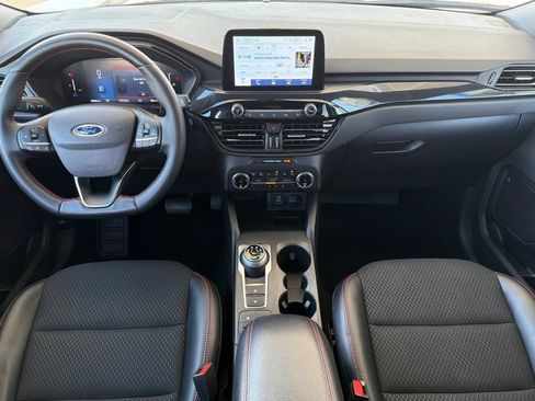 Used 2025 Ford Escape ST-Line Select AWD/4WD image 15
