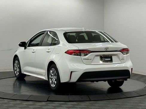 Certified 2026 Toyota Corolla LE image 10