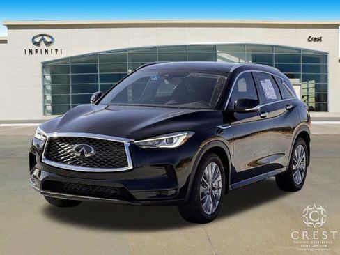 Certified 2025 INFINITI QX50 Luxe image 9
