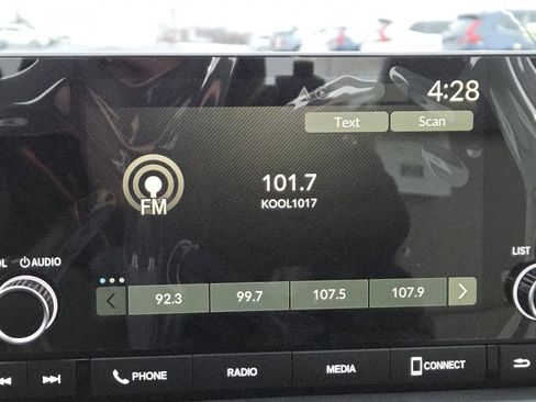 Used 2025 Honda Accord LX image 29