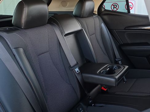 Used 2022 Buick Envision Preferred image 34