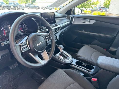 Used 2024 Kia Forte LXS FWD image 10