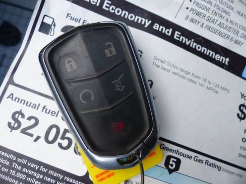 Used 2021 Cadillac XT4 Luxury w/ Cold Weather Package image 41