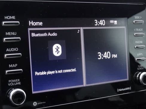 Used 2021 Toyota Camry SE image 19