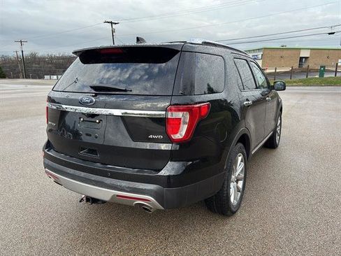 Certified 2017 Ford Explorer Limited image 4