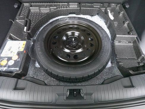 Used 2025 Ford Escape ST-Line Select w/ Tech Pack #1 image 28