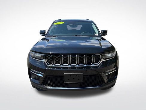 Used 2023 Jeep Grand Cherokee Limited AWD/4WD image 17