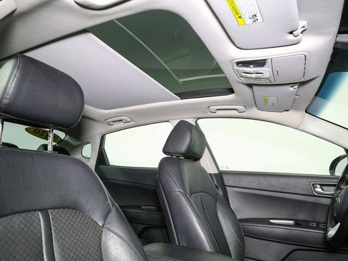 Used 2020 Kia Optima SE image 15