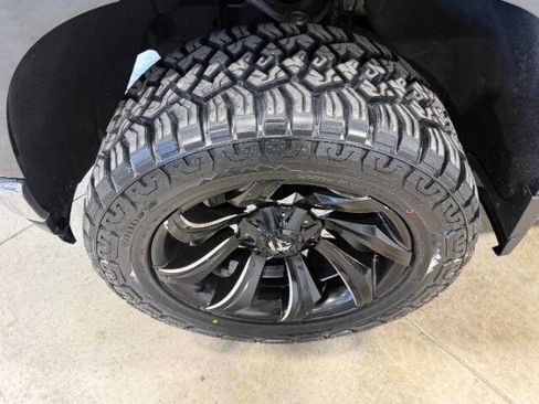 Used 2020 Chevrolet Silverado 1500 LT w/ Trailering Package image 14