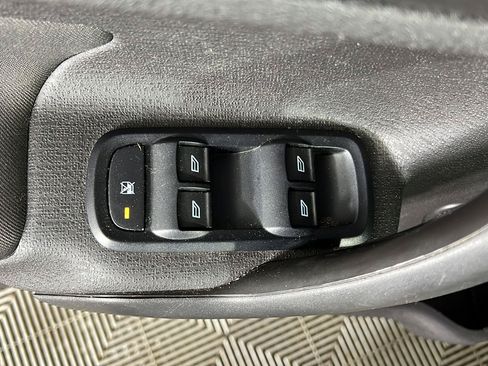 Used 2019 Ford Fiesta SE FWD image 12