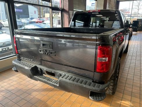 Used 2014 GMC Sierra 1500 SLE w/ SLE Value Package image 4