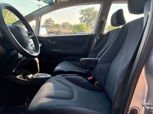 Used 2011 Honda Fit Sport image 7
