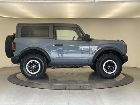Used 2025 Ford Bronco Badlands w/ Sasquatch Package AWD/4WD image 8