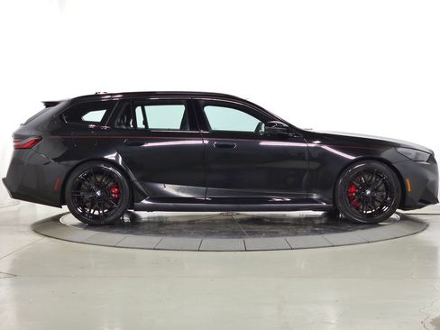 Used 2026 BMW M5 Touring AWD/4WD image 12
