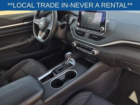 Used 2022 Nissan Altima 2.5 SV image 11
