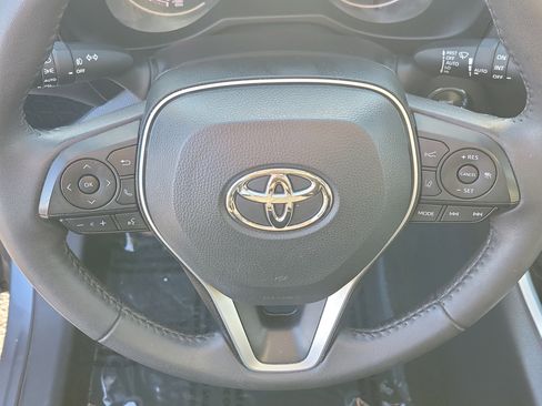 Certified 2023 Toyota RAV4 XLE Premium image 24