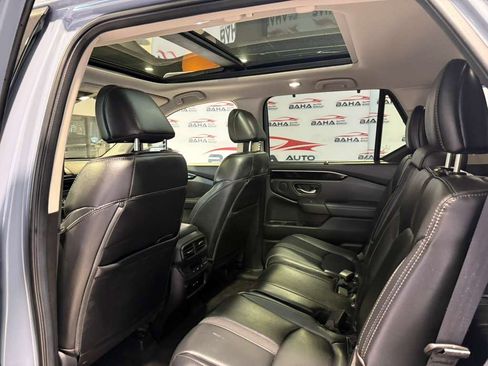 Used 2024 Honda Pilot Touring image 42