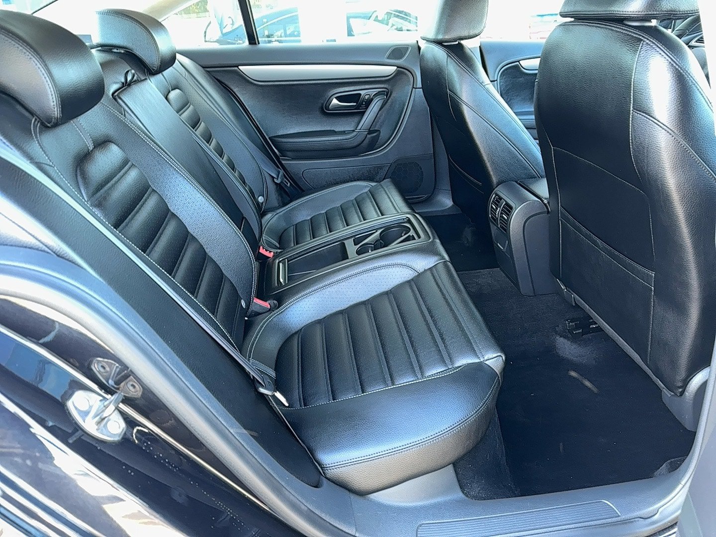 Used 2012 Volkswagen CC Sport FWD image 22