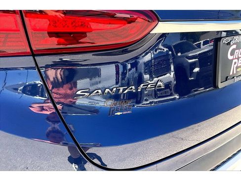 Used 2019 Hyundai Santa Fe Limited AWD/4WD image 24