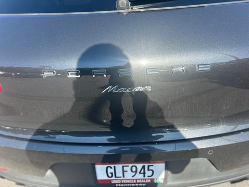 Used 2018 Porsche Macan Sport Edition image 14